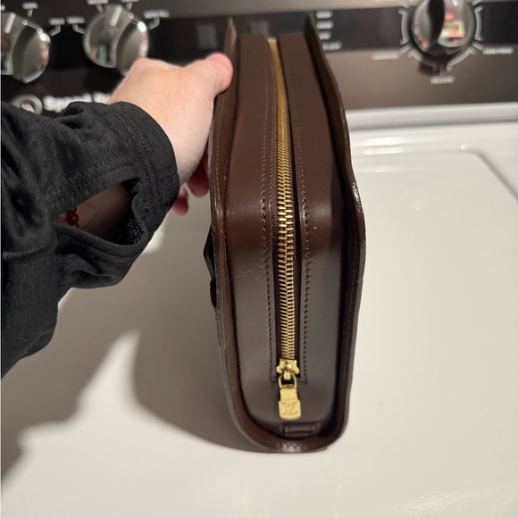 louis vuitton clutch - Picture 5 of 9